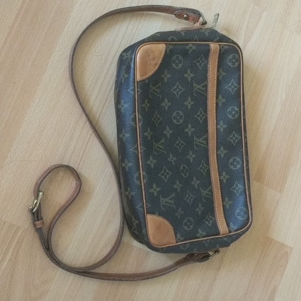 Vintage Louis Vuitton Trocadero 30